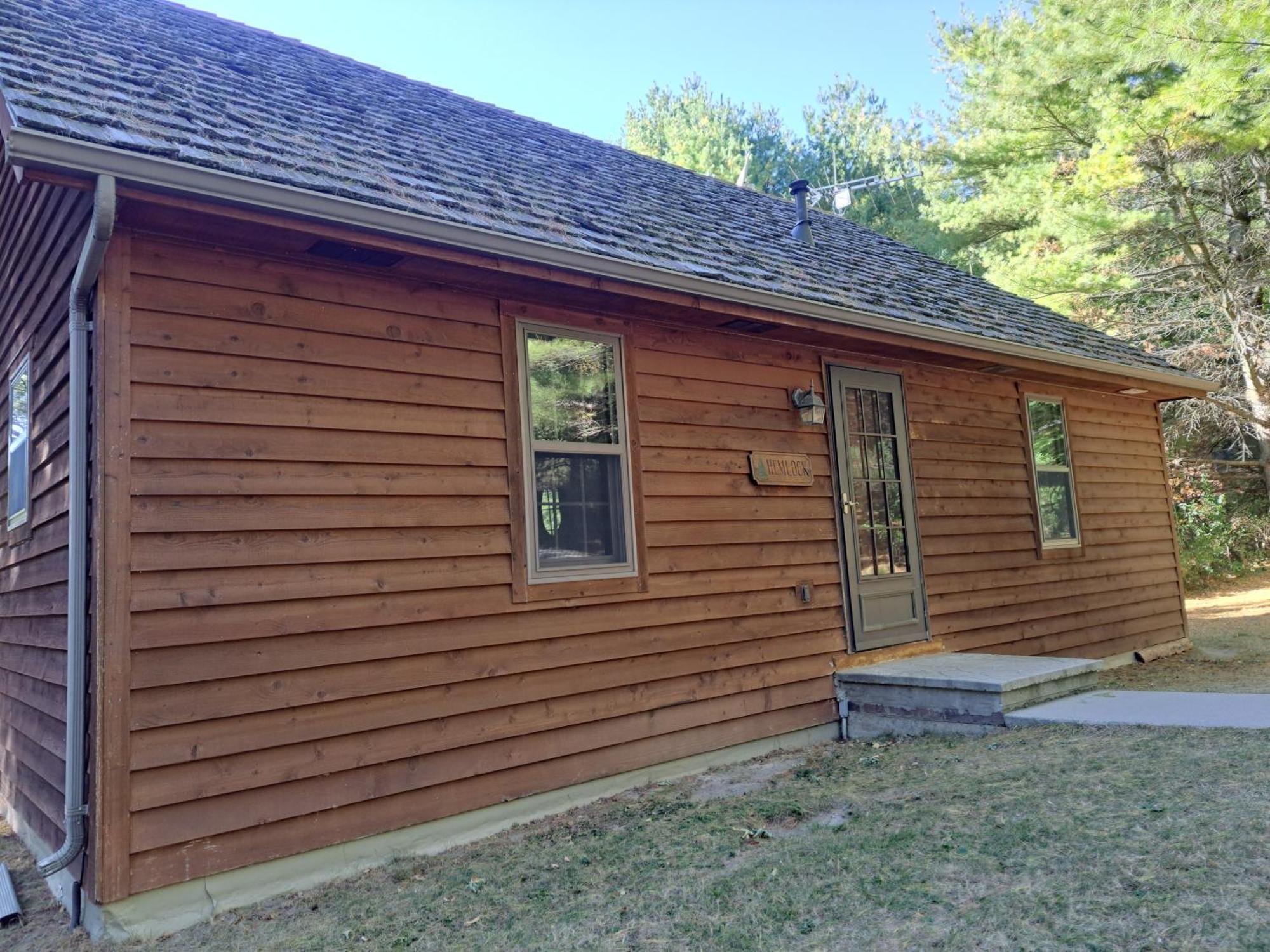 סטורג'און ביי Chanticleer Cabins מראה חיצוני תמונה